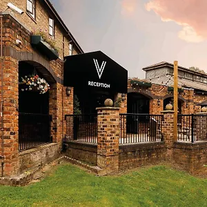 Village Liverpool Отель